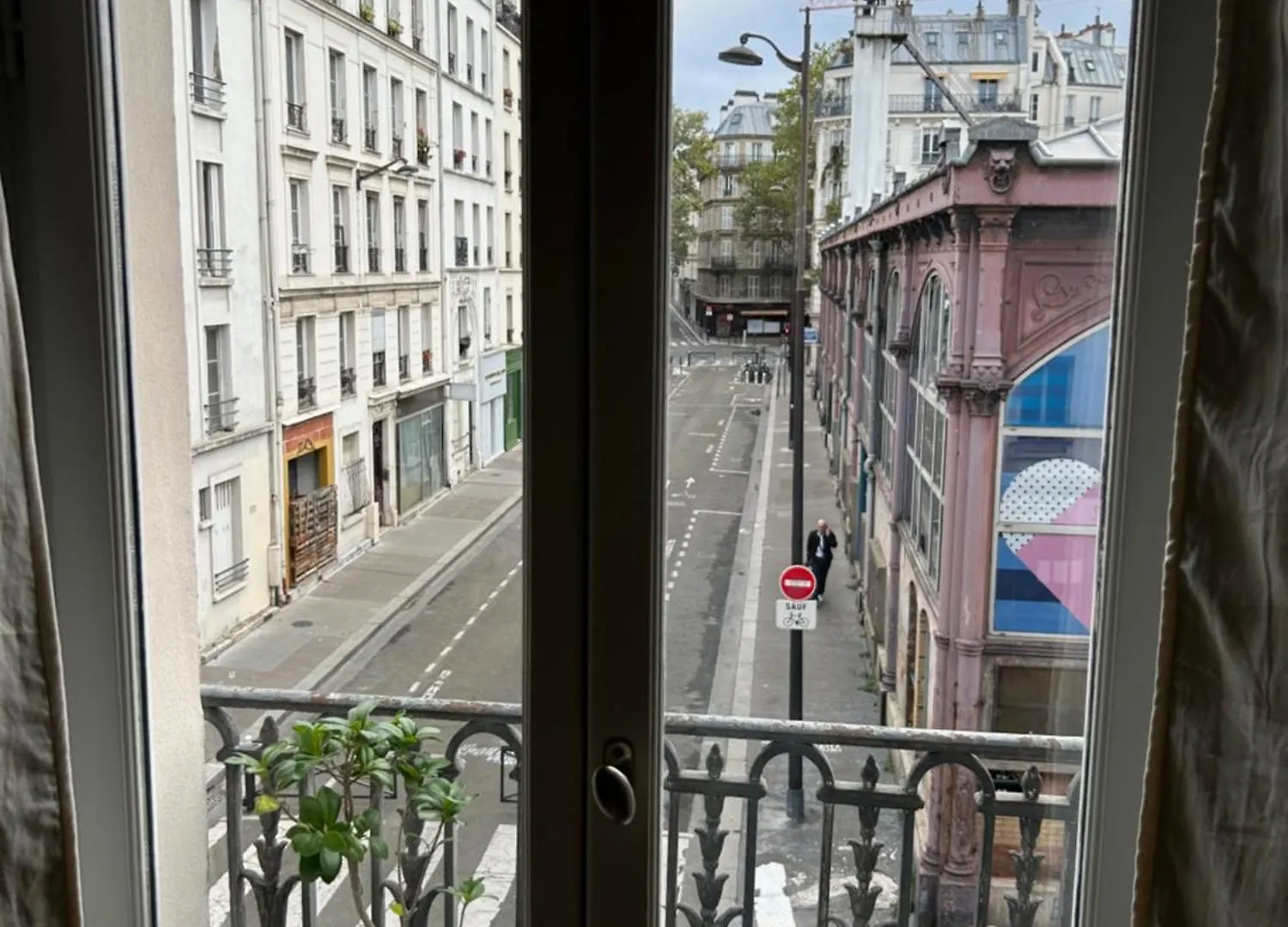 Appartement Standing Au Coeur Du 11 Eme Arrondissement De Paris 0*,  Frankreich